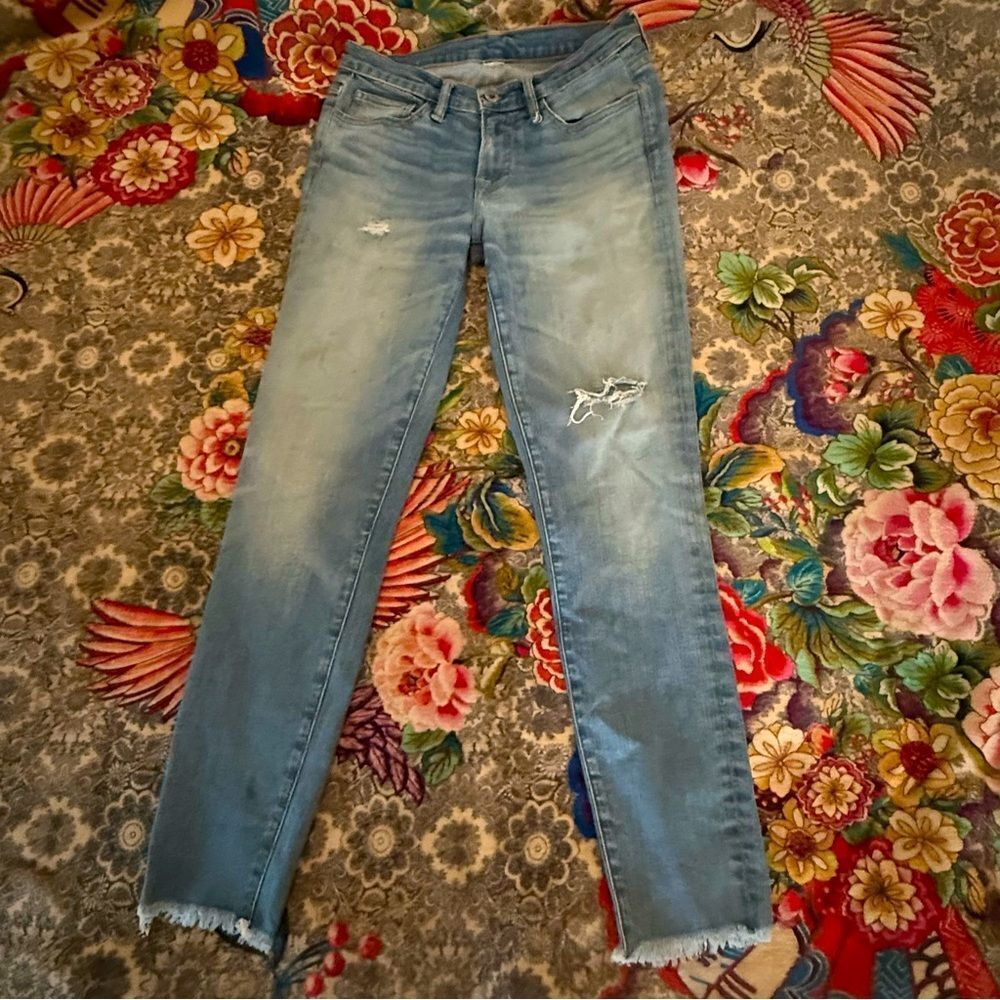 NSF Women's Light Blue Straight Slouch Distressed Jeans sz 27